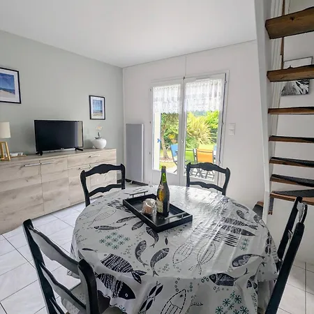 Maison A 300m De La Holiday home *