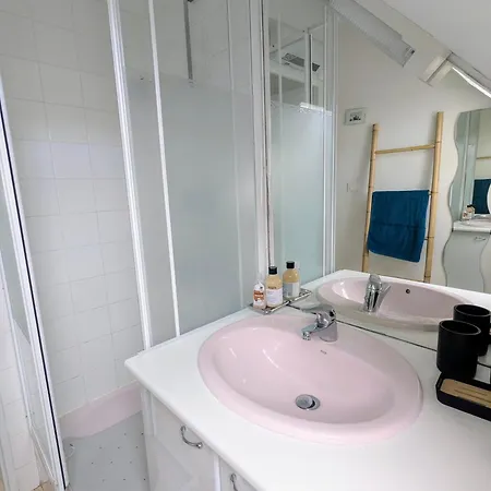 Holiday home Maison A 300m De La